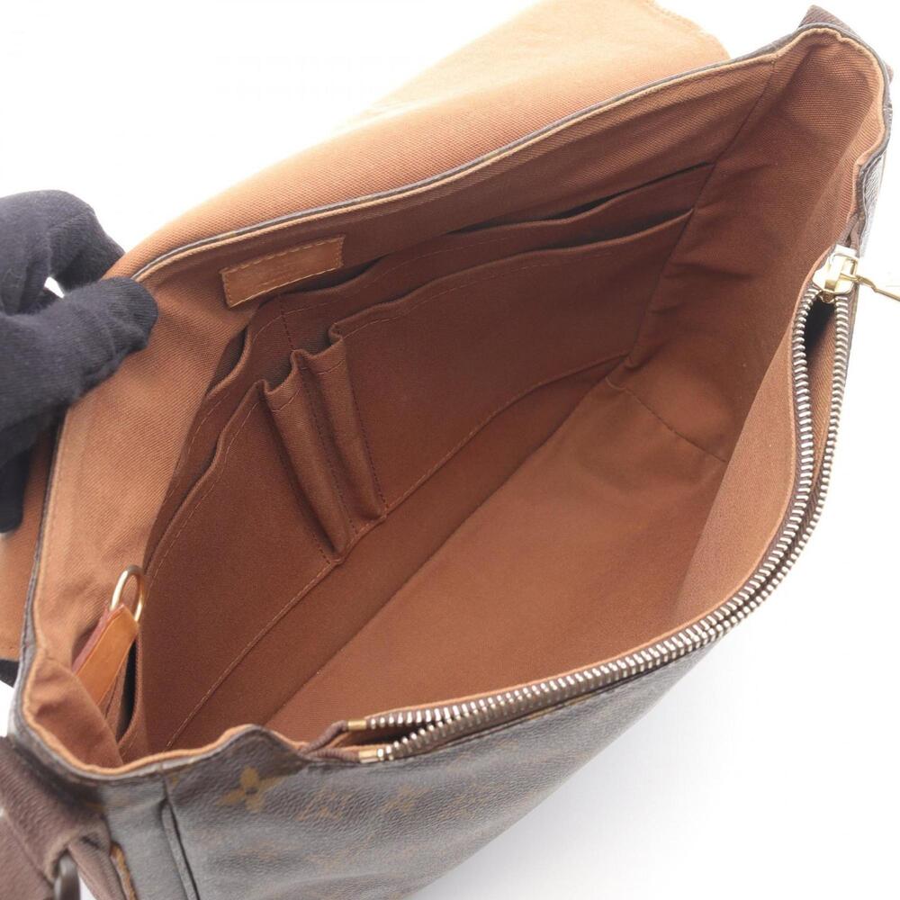 LOUIS VUITTON Authentic Brown Monogram Coated Canvas Messenger Shoulder Bag - Picture 3 of 10